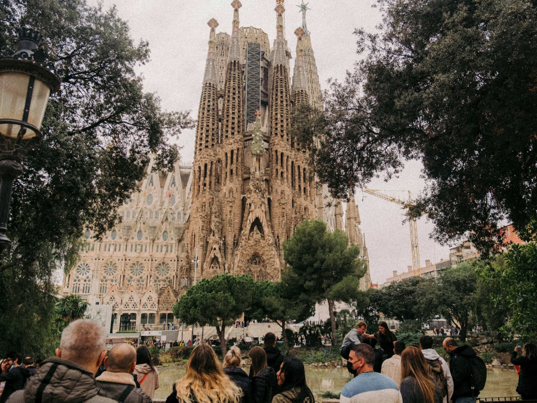FATIMA, LOURDES, BARCELONA - Image 9